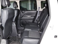 2014款 改款 2.4L 自动 四驱舒适版 5座