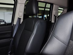 2014款 改款 2.4L 自动 四驱舒适版 5座