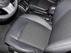 2014款 改款 2.4L 自动 四驱舒适版 5座