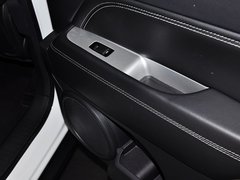 2014款 改款 2.4L 自动 四驱舒适版 5座