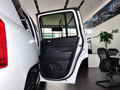 2014款 改款 2.4L 自动 四驱舒适版 5座