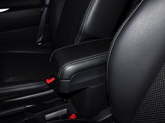 2014款 改款 2.4L 自动 四驱舒适版 5座