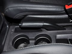 2014款 改款 2.4L 自动 四驱舒适版 5座