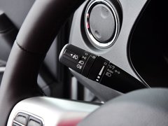 2014款 改款 2.4L 自动 四驱舒适版 5座