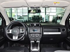2014款 改款 2.4L 自动 四驱舒适版 5座