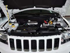 2014款 改款 2.4L 自动 四驱舒适版 5座