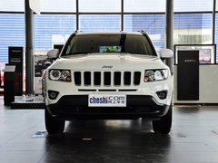 2014款 改款 2.4L 自动 四驱舒适版 5座