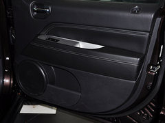 2014款 改款 2.0L CVT 两驱精英版 5座