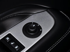 2014款 改款 2.0L CVT 两驱精英版 5座