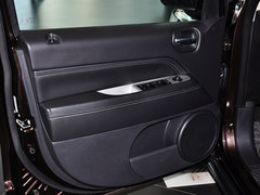 指南者(进口) 2014款 改款 2.0L CVT 两驱精英版 5座