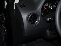 指南者(进口) 2014款 改款 2.0L CVT 两驱精英版 5座