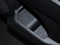 2014款 改款 2.0L CVT 两驱精英版 5座