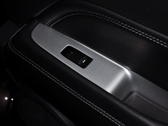 2014款 改款 2.0L CVT 两驱精英版 5座