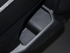 2014款 改款 2.0L CVT 两驱精英版 5座