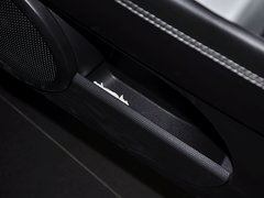 2014款 改款 2.0L CVT 两驱精英版 5座