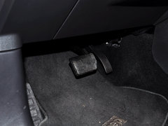 2014款 改款 2.0L CVT 两驱精英版 5座