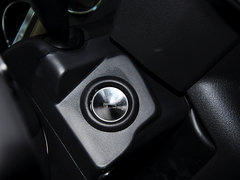 2014款 改款 2.0L CVT 两驱精英版 5座