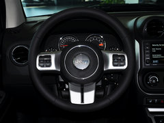 2014款 改款 2.0L CVT 两驱精英版 5座
