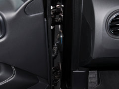 2014款 改款 2.0L CVT 两驱精英版 5座