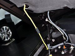 2014款 改款 2.0L CVT 两驱精英版 5座