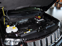 2014款 改款 2.0L CVT 两驱精英版 5座