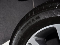 2014款 改款 2.0L CVT 两驱精英版 5座