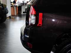 2014款 改款 2.0L CVT 两驱精英版 5座