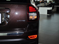2014款 改款 2.0L CVT 两驱精英版 5座