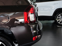 2014款 改款 2.0L CVT 两驱精英版 5座