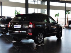 2014款 改款 2.0L CVT 两驱精英版 5座