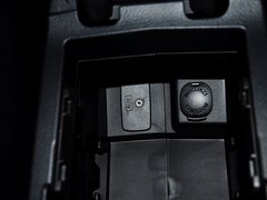 2014款 2.0i CVT 舒适版 5座