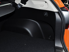 斯巴鲁XV 2014款 2.0i CVT 精英版 5座