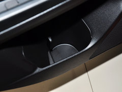 2014款 2.0i CVT 精英版 5座