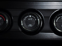 2014款 2.0i CVT 精英版 5座
