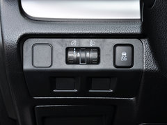 2014款 2.0i CVT 精英版 5座