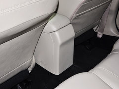 2014款 2.0i CVT 精英版 5座