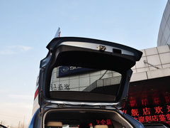 2012款 2.0 CVT 精英导航版 5座