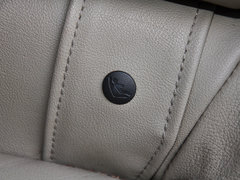 2012款 2.0 CVT 精英导航版 5座