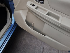 2012款 2.0 CVT 精英导航版 5座