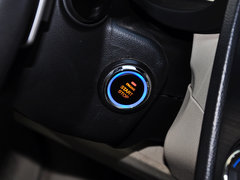 2012款 2.0 CVT 精英导航版 5座