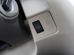 2014款 1.6L CVT 尊贵型