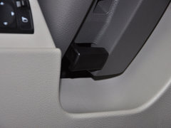 2014款 1.6L CVT 尊贵型