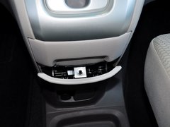2014款 1.6L CVT 尊贵型