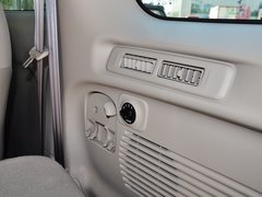 2014款 1.6L CVT 尊贵型