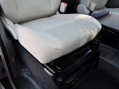 2014款 1.6L CVT 尊贵型