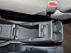 2014款 1.6L CVT 豪华型