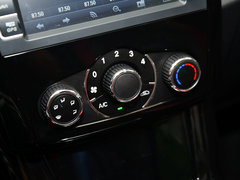 2014款 1.5L 手动 豪华型 7座