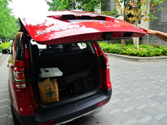 2014款 1.5L 手动 豪华型 7座