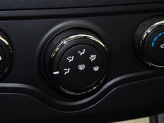 2014款 1.5L 手动 迅捷版