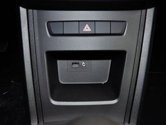 2014款 1.5L 手动 迅驰版